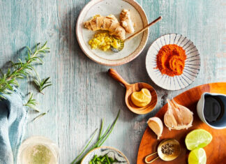 Naturalne alternatywy dla soli, które wzmacniają zdrowie i wydobywają aromat potraw naturalne alternatywy dla soli