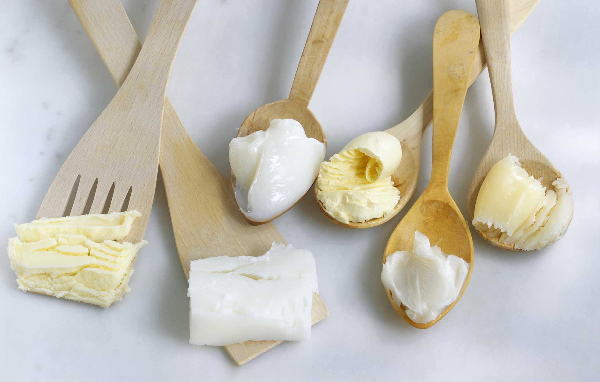 wybór tłuszczu do pieczenia i smażenia w kuchni